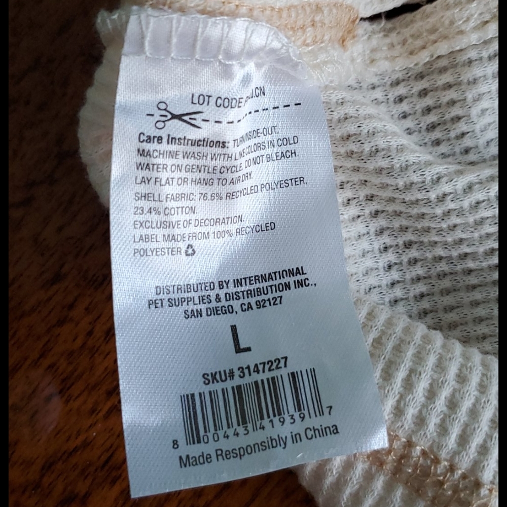 Reddy Doggie Waffleknit Hooded Sweater - Picture 11 of 11